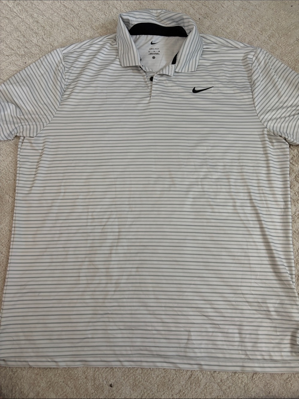 Nike Men’s White Polo with Light Gray Stripes